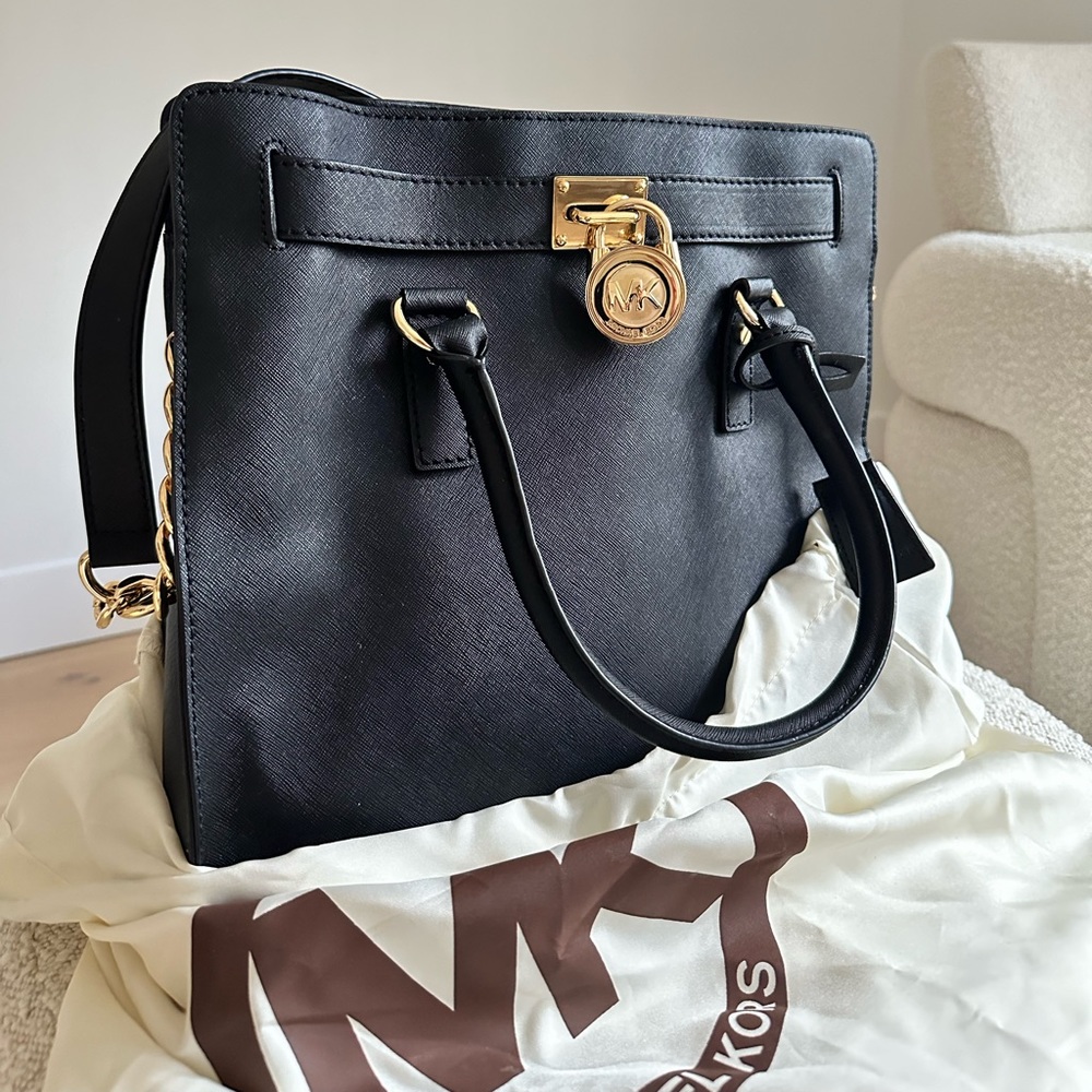Michael Kors Handbag - Picture 4 of 8